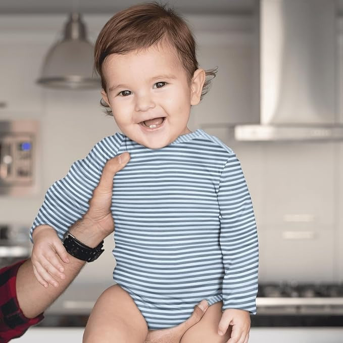 Baby Bright Newborn Essentials Must-Haves – Baby Boy Outfits, Newborn Boy Clothes, Baby Boy Gifts, Baby Stuff, 2-Pc Bodysuit Set